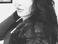 Hettie_Therese's Offline Chat Room