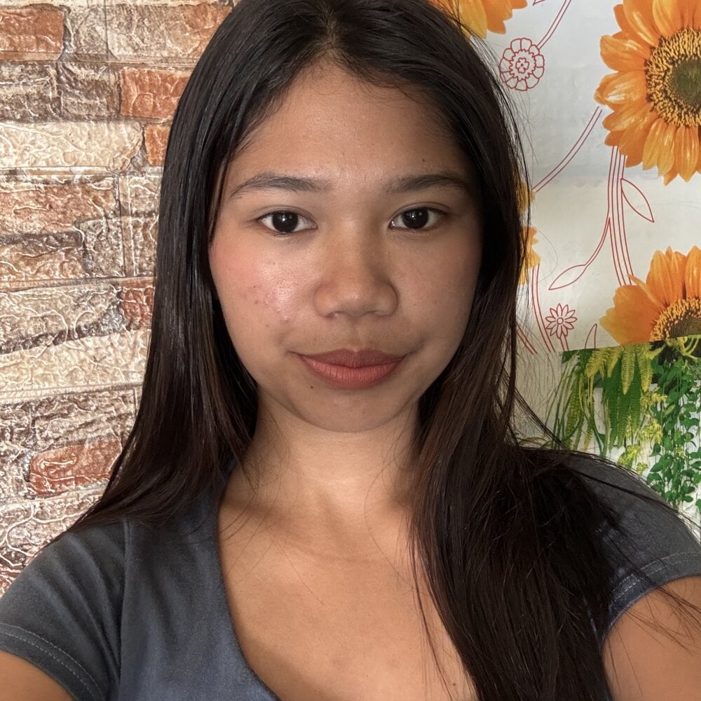 sweet_girl18xx from stripchat