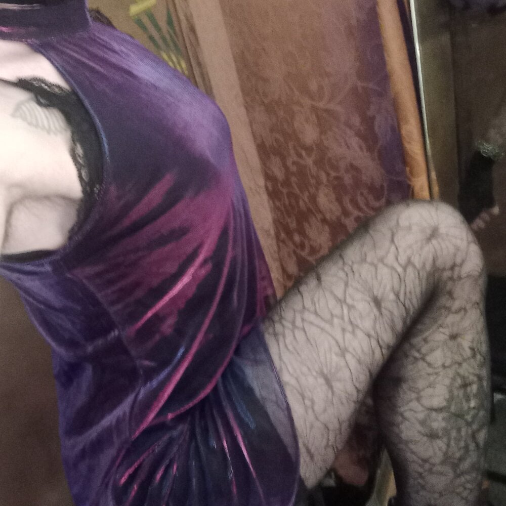 Srpnt3ternal profile