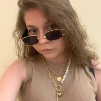 AgnesLace's Offline Chat Room