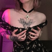 Avyrium's webcam live show