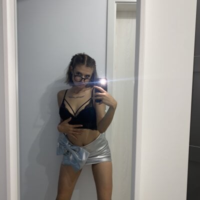 AishaKali - topless