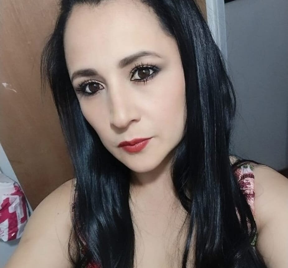 Anahi__11_ profile