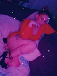 BrattyNolaslut's webcam live show