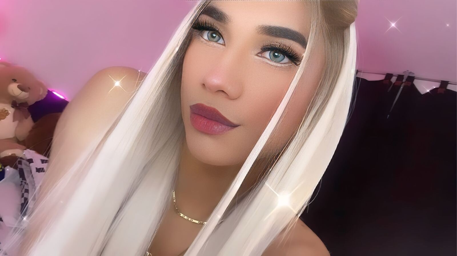 Sophia_pinkk