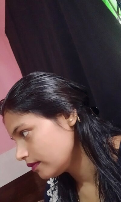 moni_85 private show