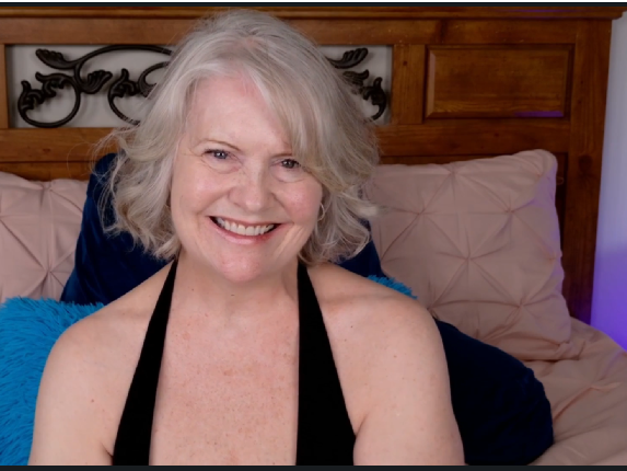 Kaitlyn_Winters' Offline XXX Chat