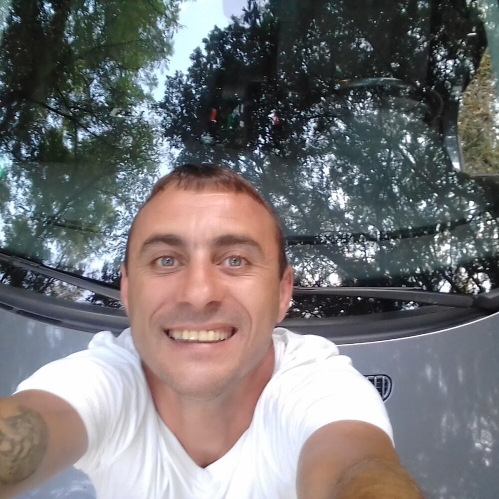 vichyalex2025's Offline XXX Chat