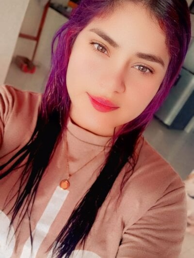 mailini007 on StripChat