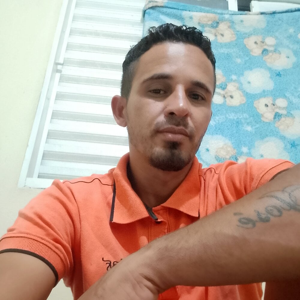 PlottingCrowd profile