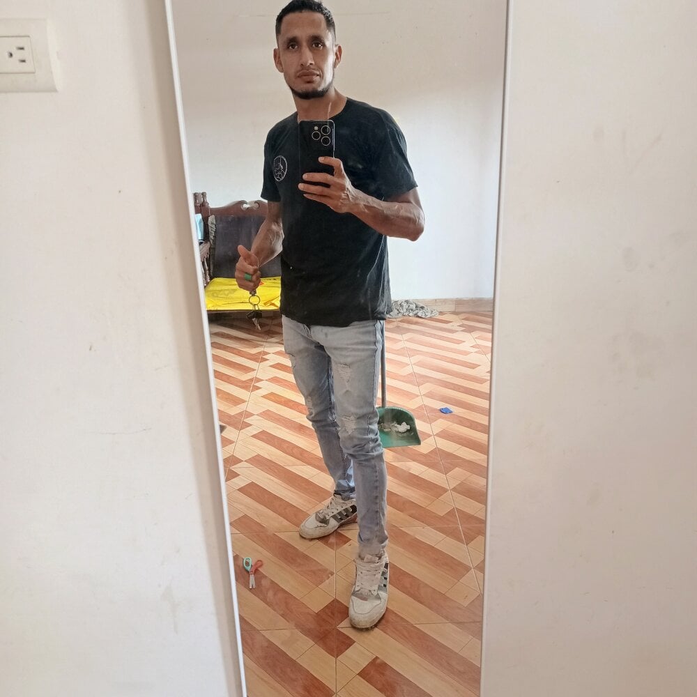 แชท XXX ออฟไลน์ของ Cristhian1993