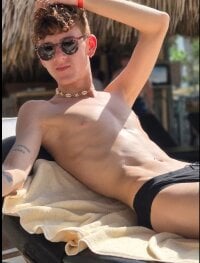 Felipe_Baker's webcam live show