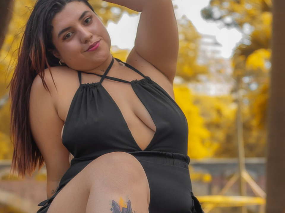 Esmeralda_blue