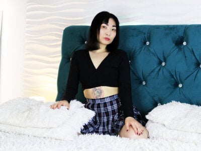 Lilith_Parks 📃 naked chat