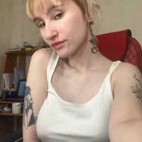 Hilda_Morry's Offline XXX Chat