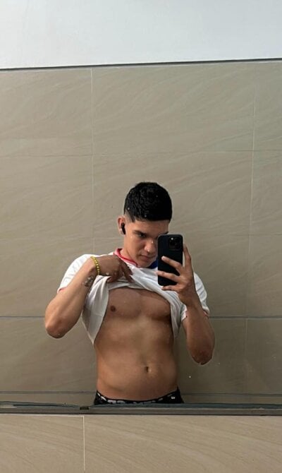 Arthur_Holland