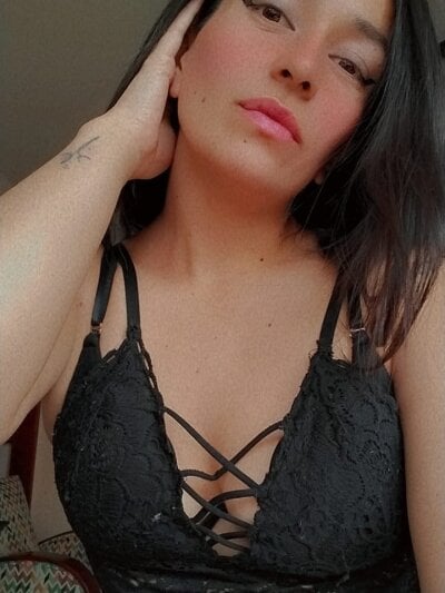 Megan_star24