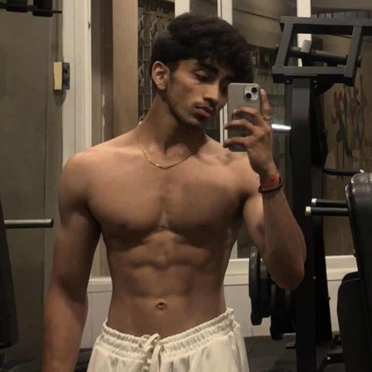 akaashrajputt profile