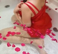 Hotkor_Girl's Offline Chat Room