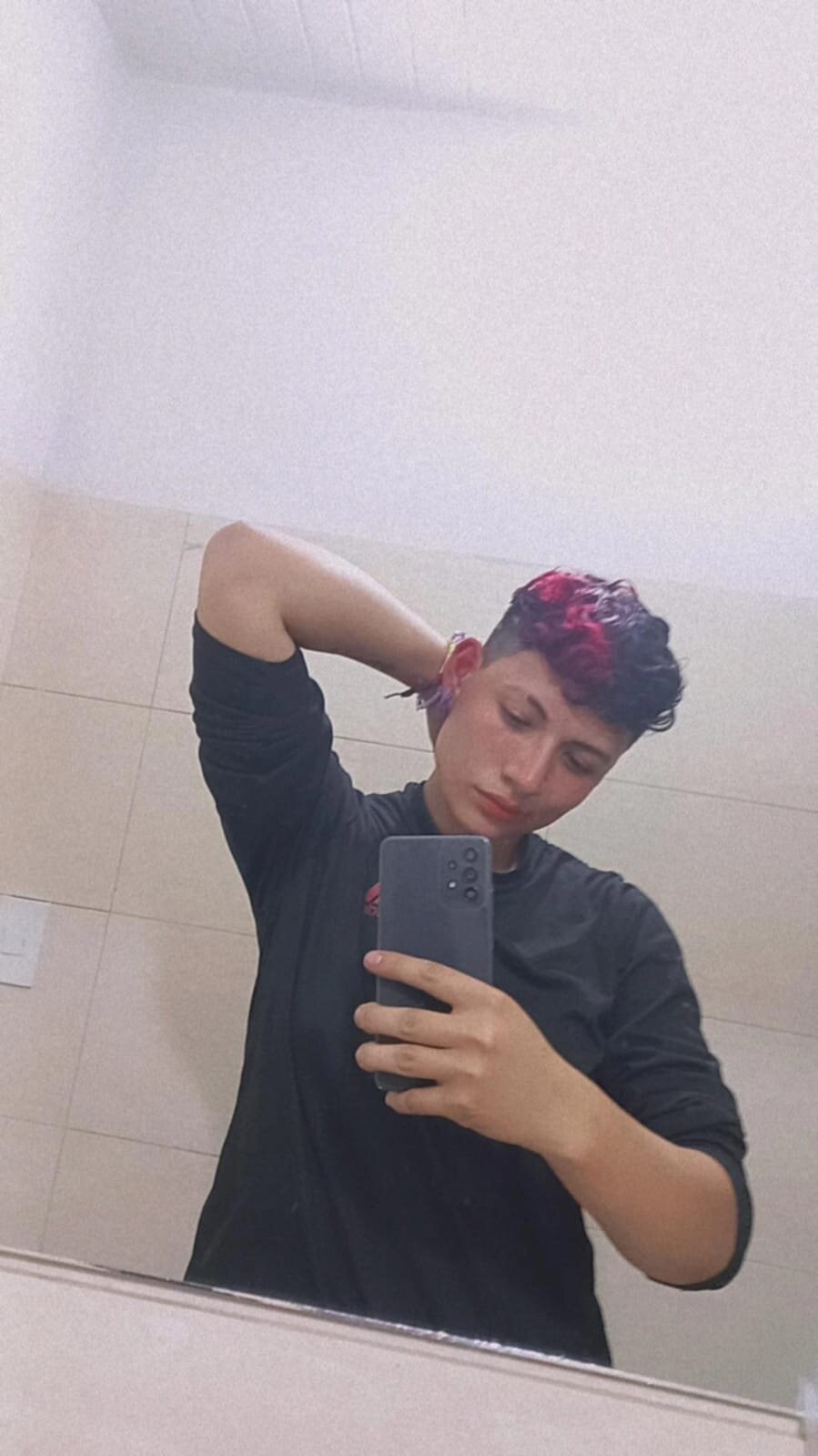 lili_tmboy
