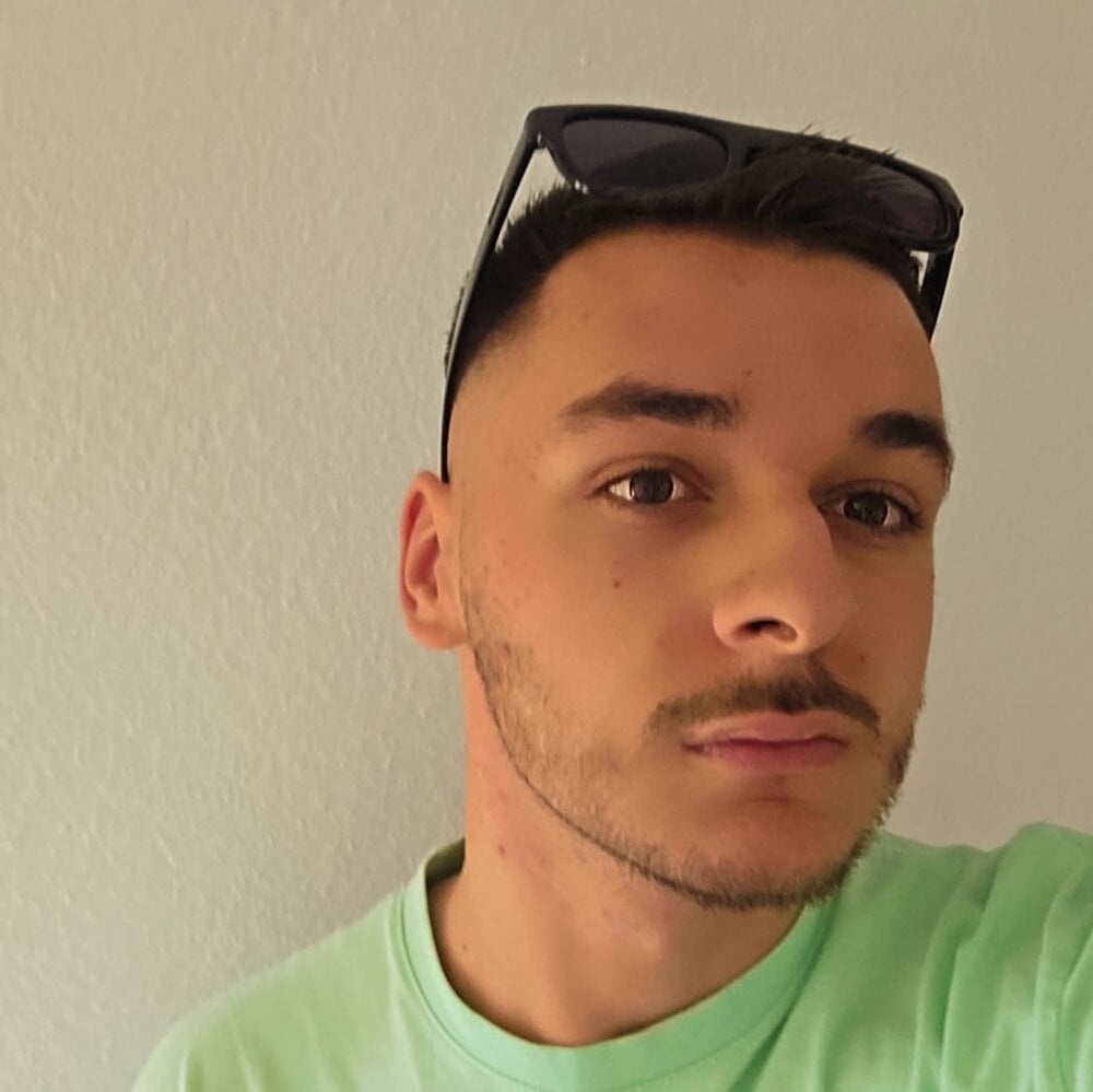 alexandru7234 from stripchat