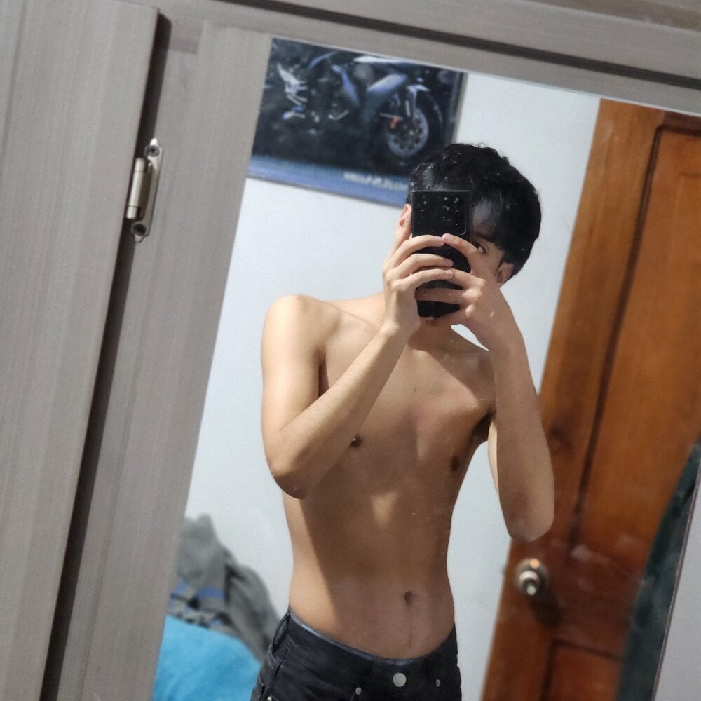 marvibh from stripchat