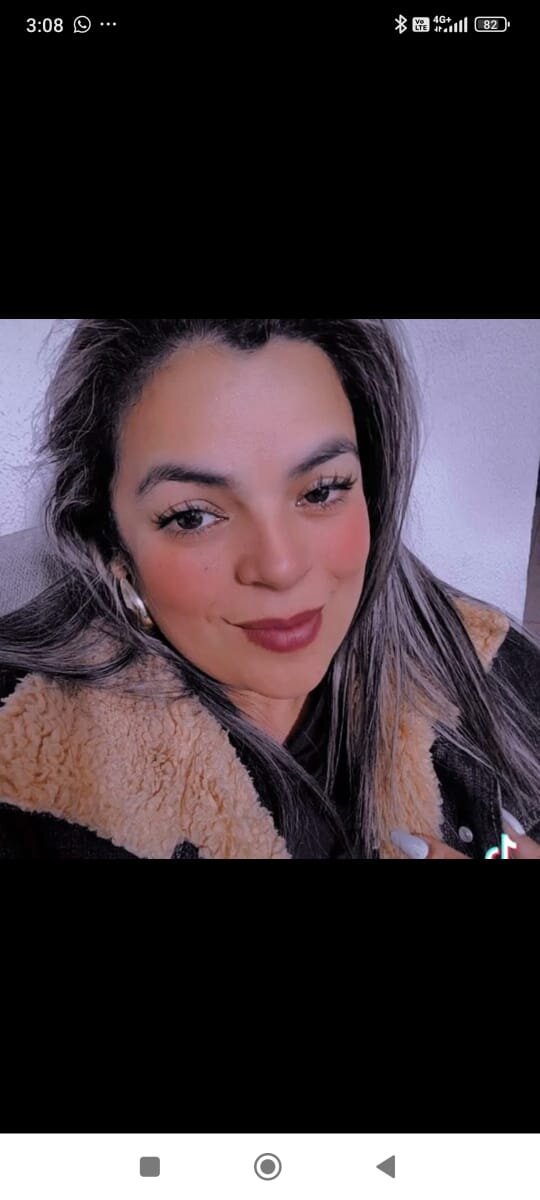LAURA__24