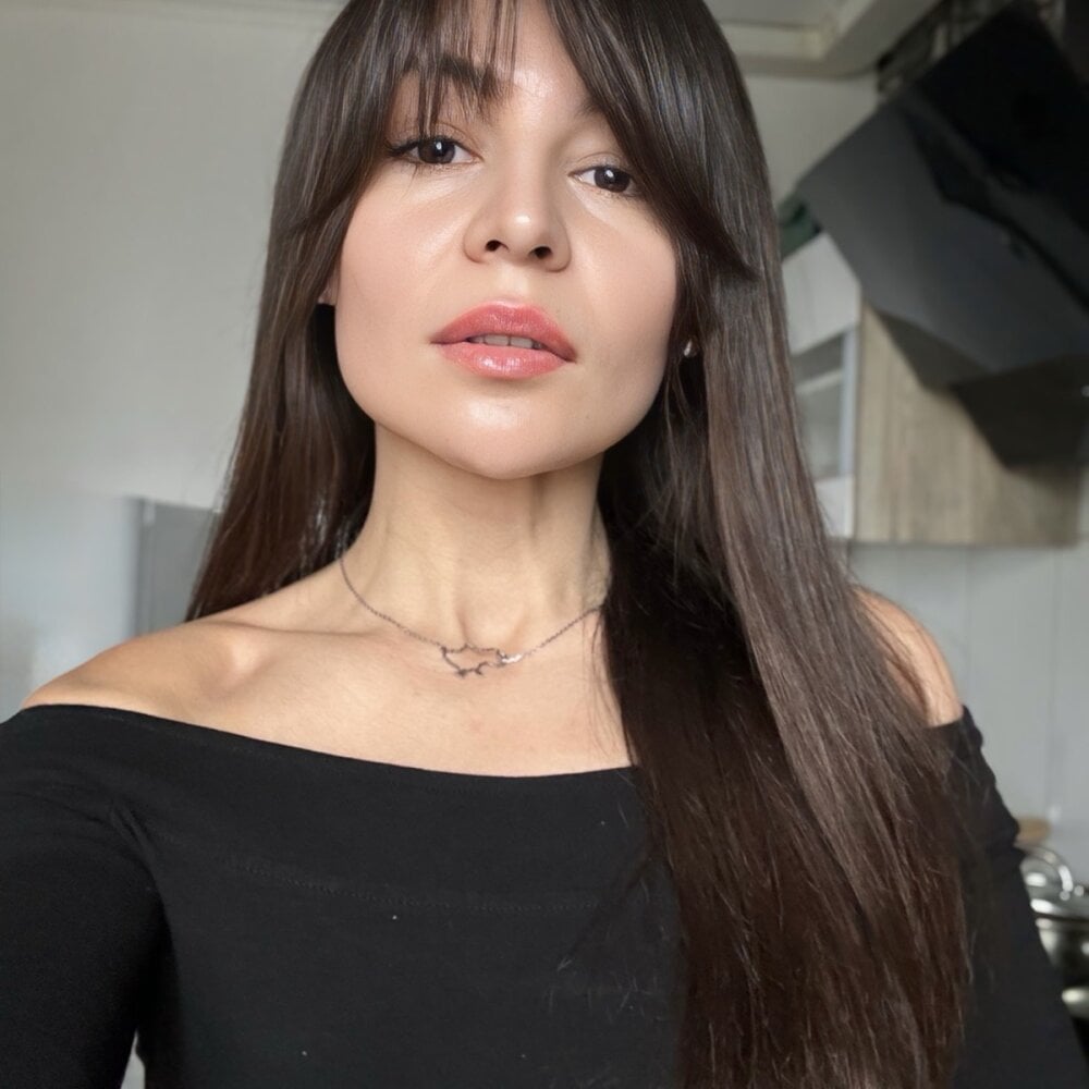 veronichkaaa webcam profile - Ghanaian