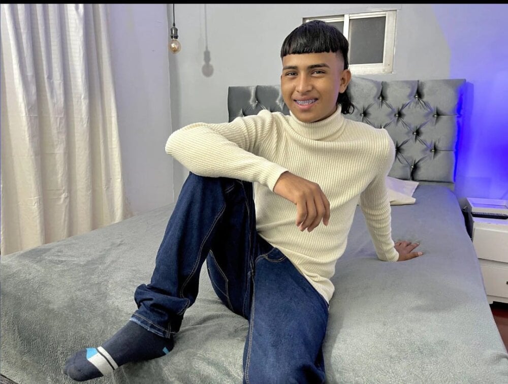 camilo_18sex profile