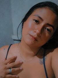 sexy_ely_'s webcam live show