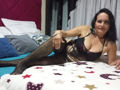 Nastylatinaxxx - latin mature