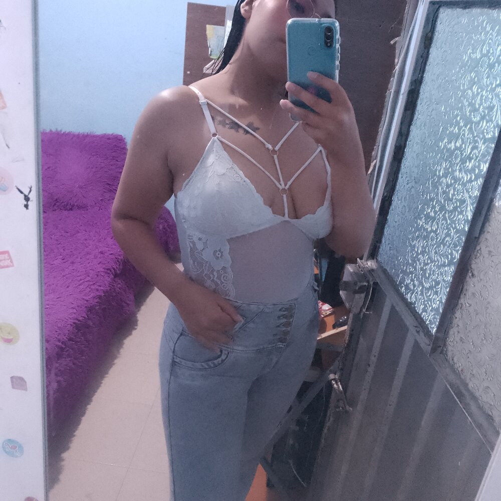 katalina_hot123