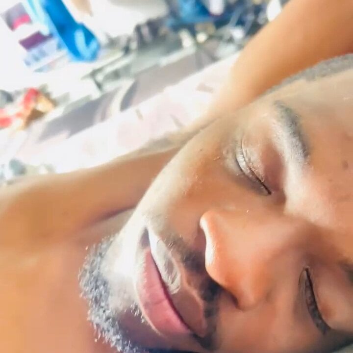 SiyandaDbn 离线XXX聊天