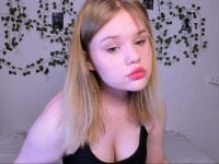 LaseyMoon's webcam live show