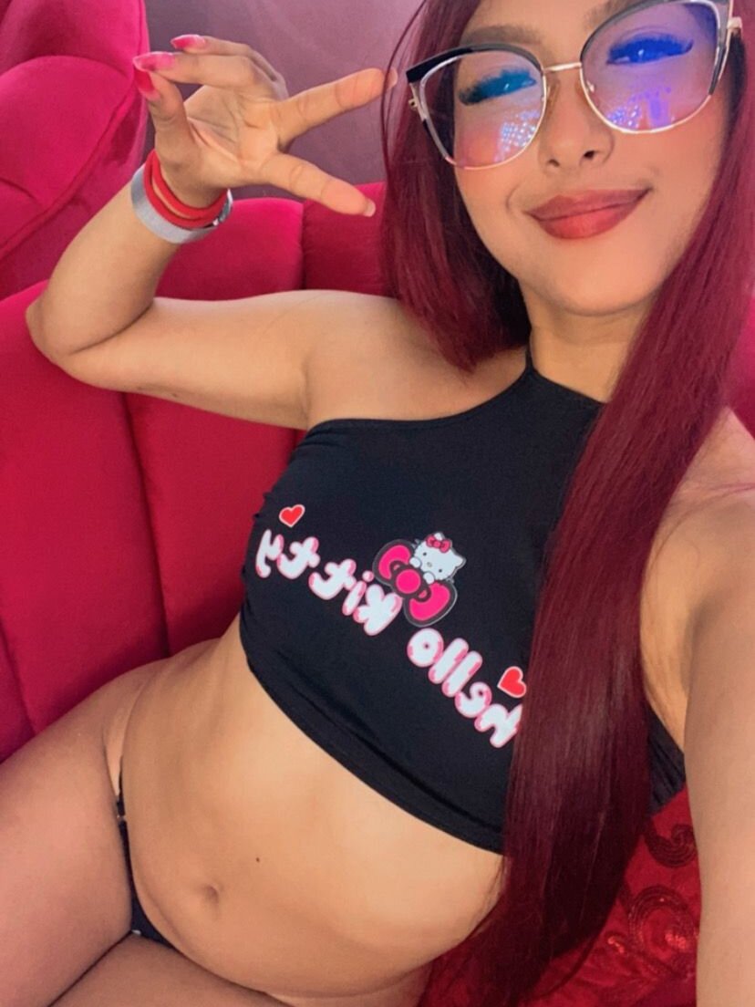 Live sex webcam photo for AyleenRyan #290022329