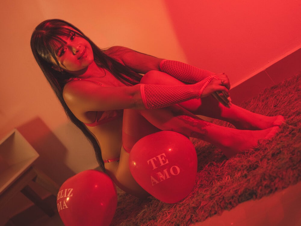 Adelle_Wood