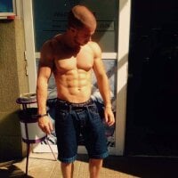 Muscleboy26's webcam live show