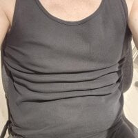 24Tom24's webcam live show