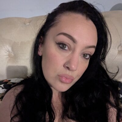 Curvy-Cowgirl36XX