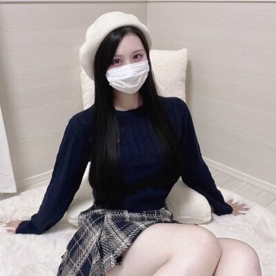 yuki_room on StripChat