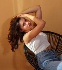 LoriAdamsf's Offline Chat Room