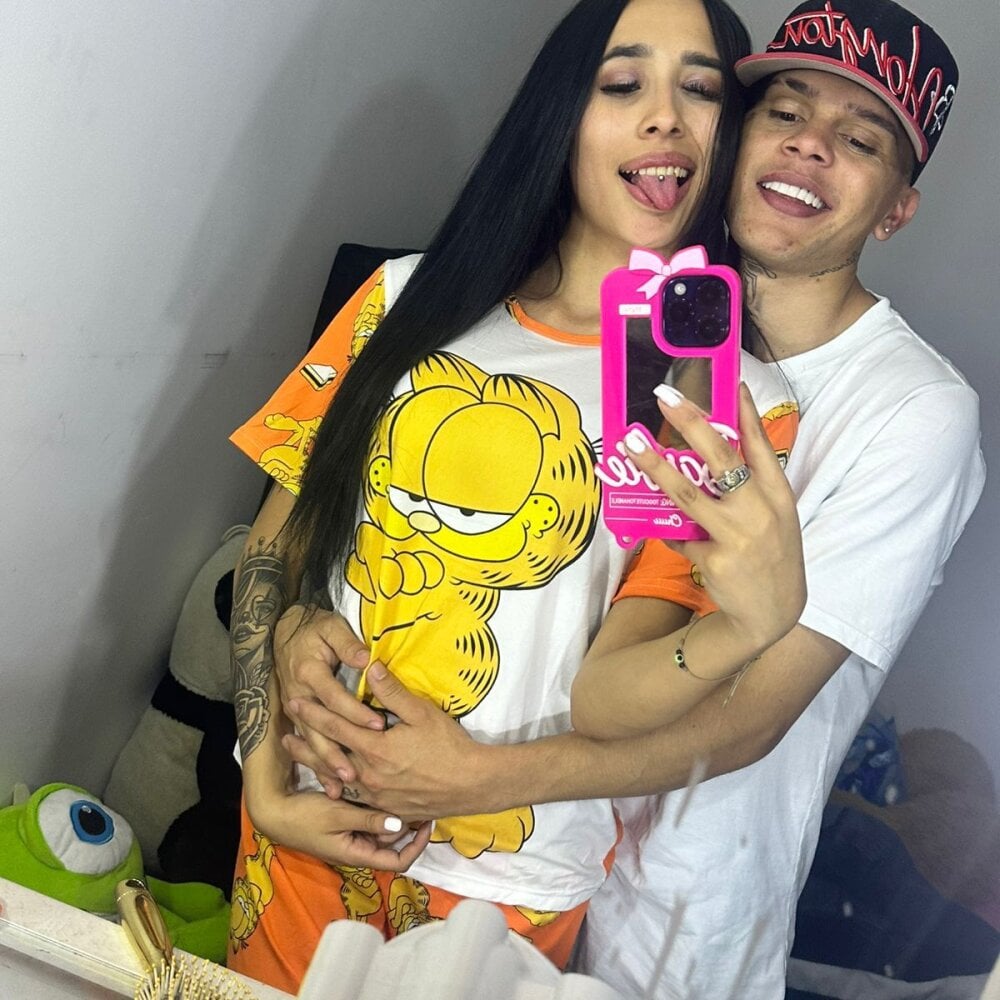 julieta_and_james from stripchat
