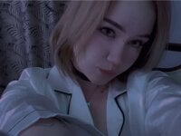 Ada_Reese's Offline Chat Room