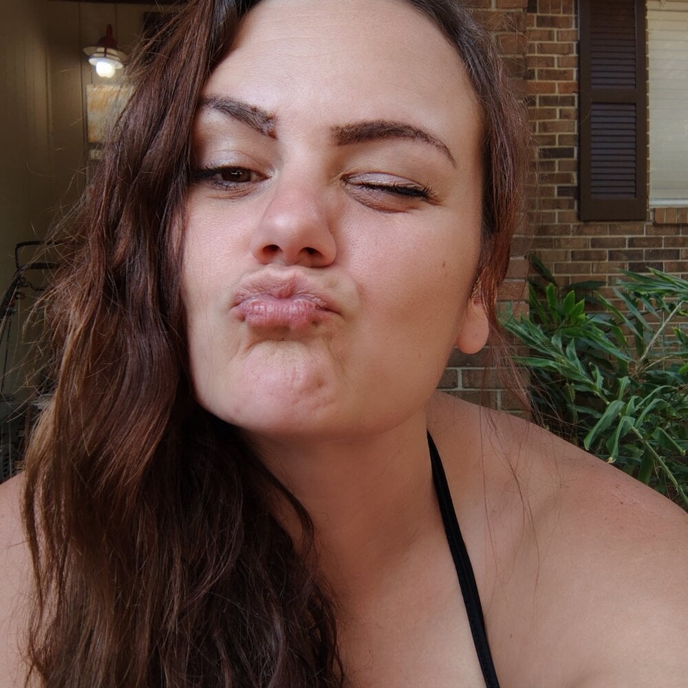 brattyintellectalpha from stripchat