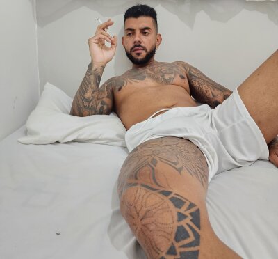 kadutattoo from stripchat