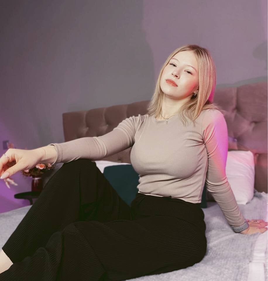 Ester_Calm profile