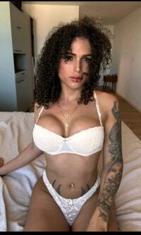 Danna_trans_girl