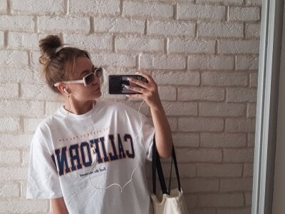 foxgirl_hot ♑ chat