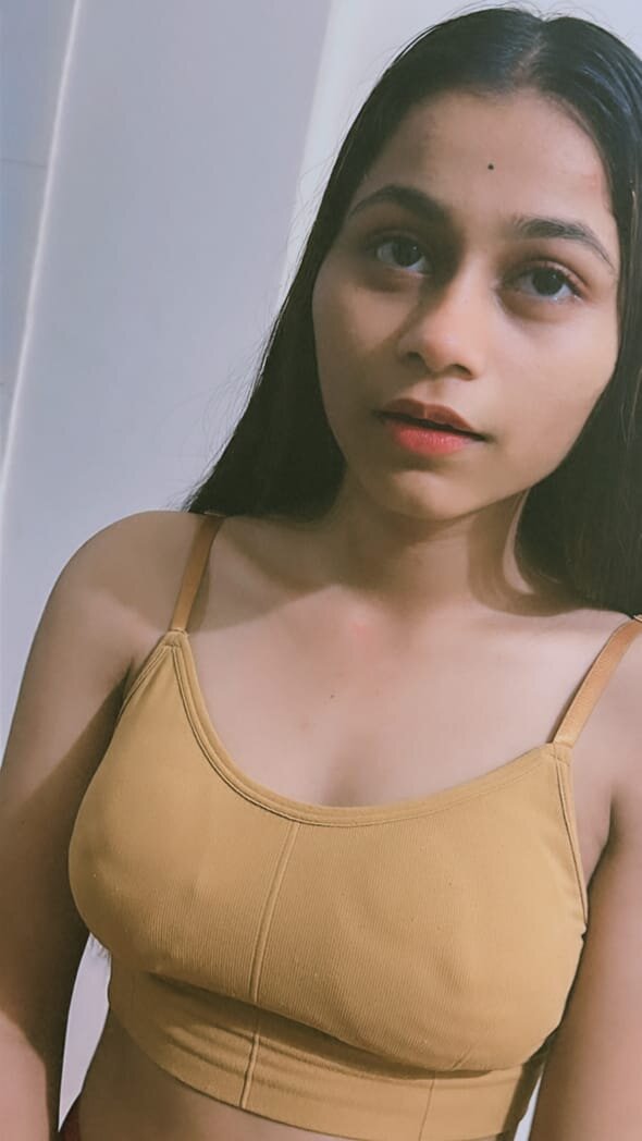 HOT__CHICK