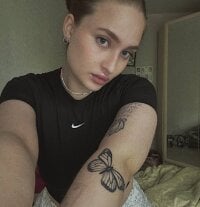 PeaceBute's webcam live show